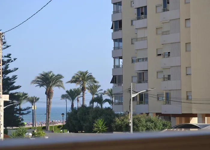 Apartamentos Lunamar